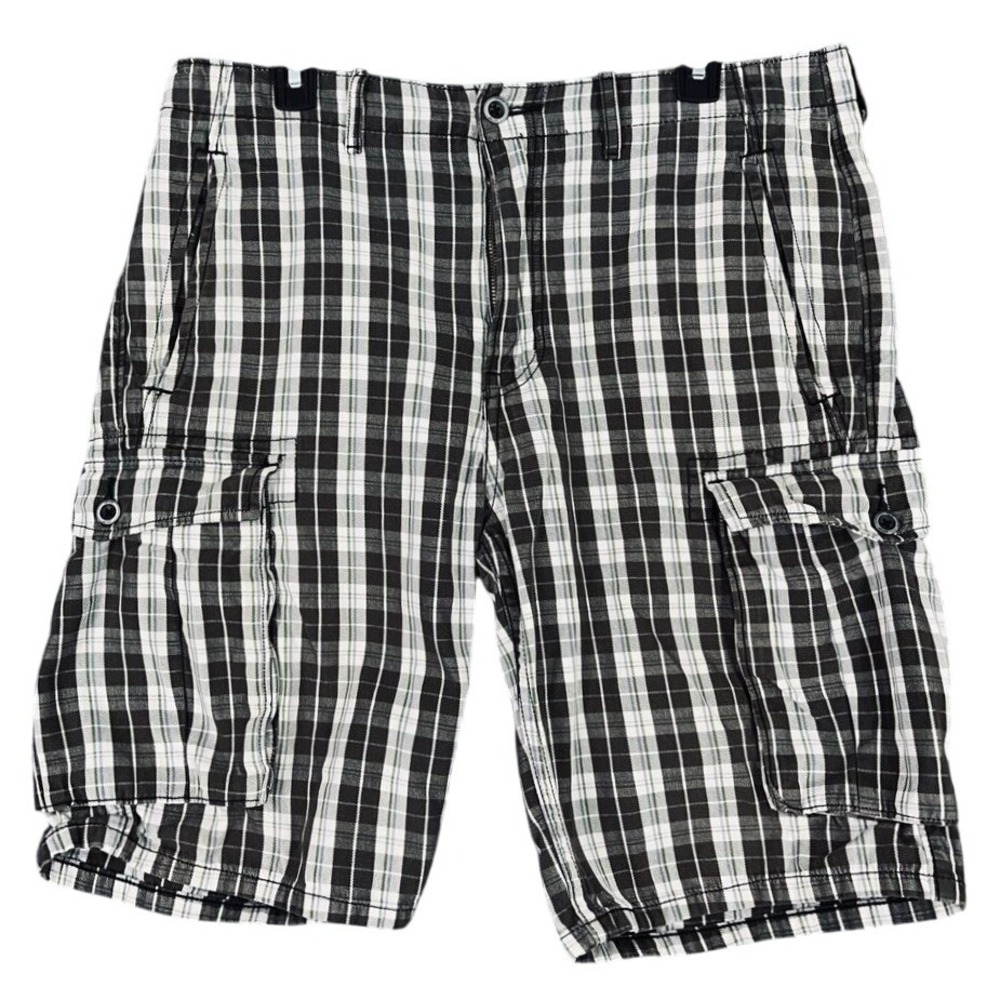 LEVIS CARGO SHORTS MENS 34 BROWN PLAID WHITE TAB PHONE POCKET COTTON 10" INSEAM